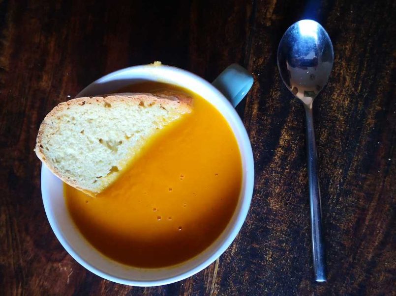 Carrot honey and orange soup