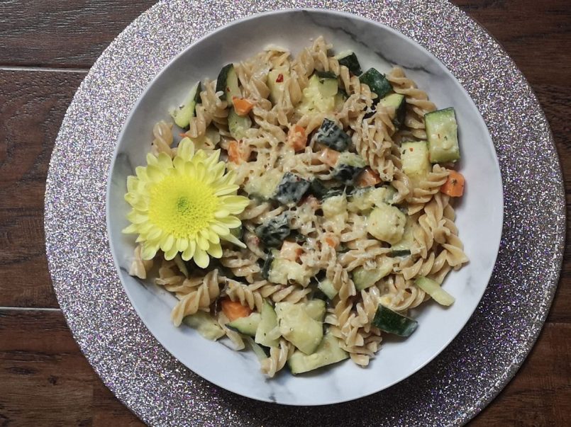 Courgette and carrot summer pasta