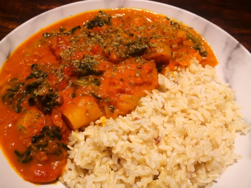 Spicy oca and leafy stew