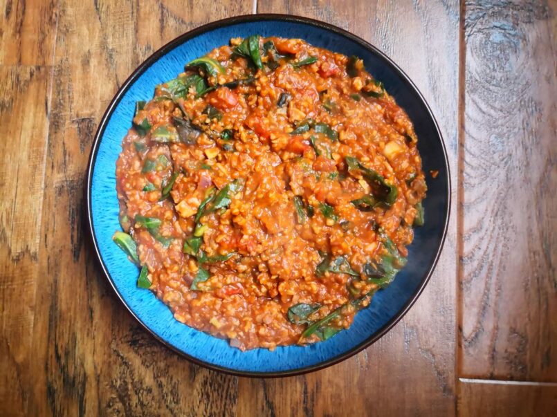 Cabbage, lentil and tomato stew